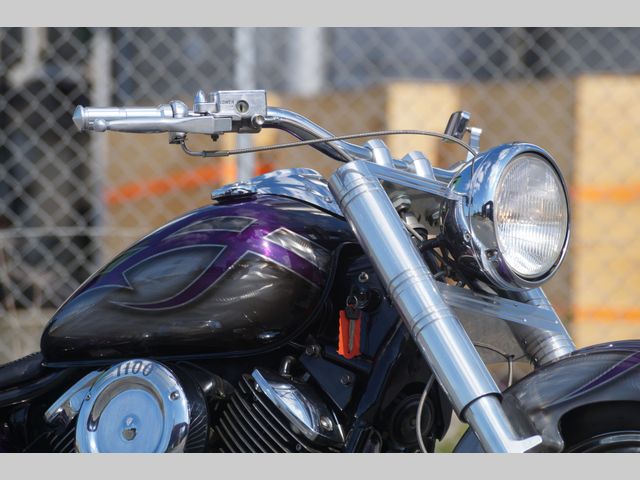 yamaha - xvs-1100-a-dragstar-classic