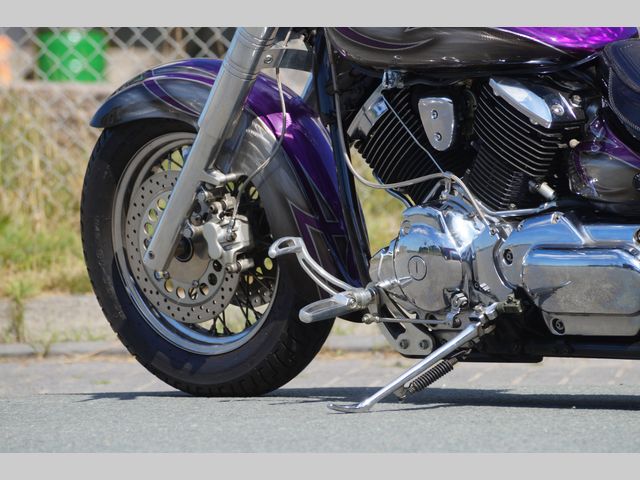 yamaha - xvs-1100-a-dragstar-classic