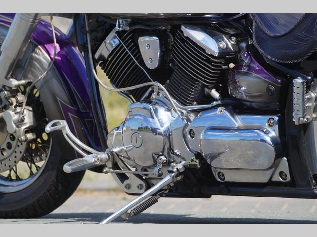 yamaha - xvs-1100-a-dragstar-classic