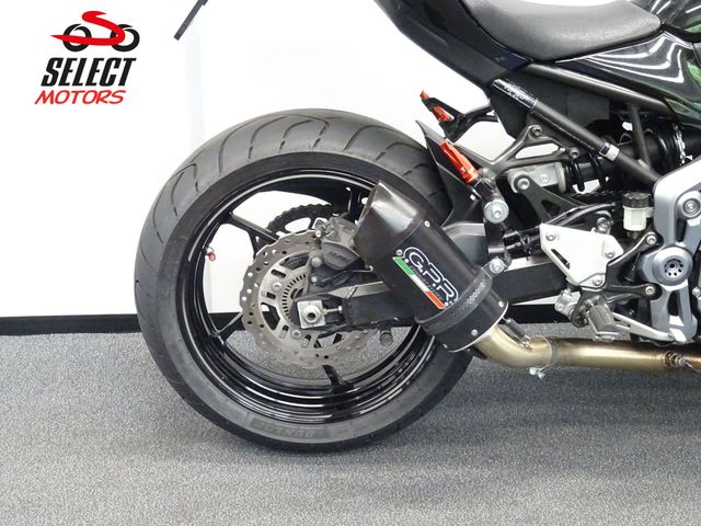 kawasaki - z900