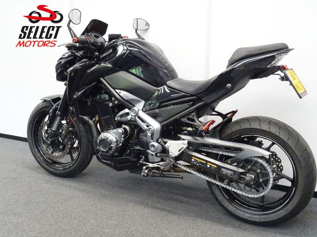 kawasaki - z900