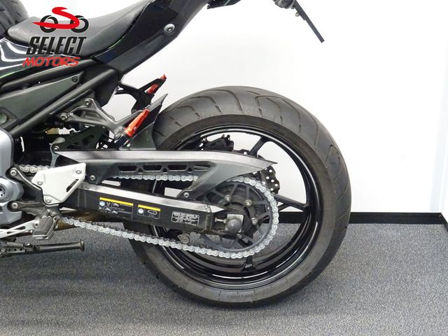 kawasaki - z900