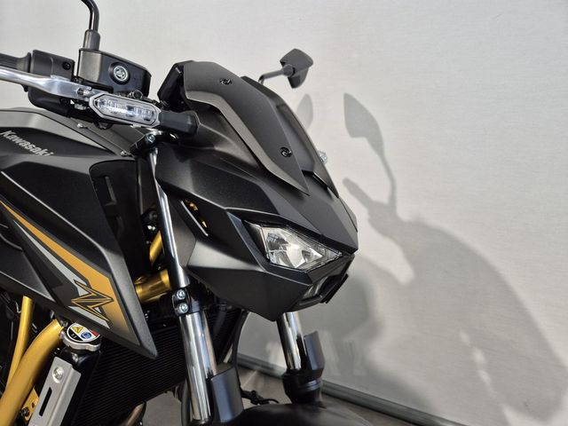 kawasaki - z650-s