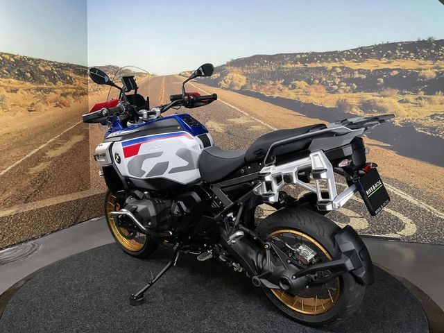bmw - r-1300-gs-adventure
