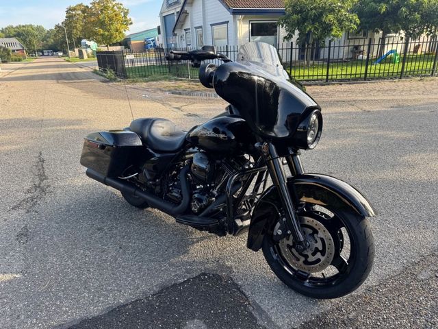 harley-davidson - street-glide-flhx