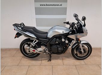 Yamaha FZS 600 Fazer 2003 occasion