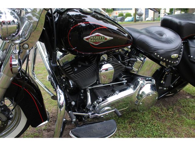 harley-davidson - heritage-softail-classic-flstc