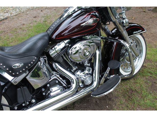 harley-davidson - heritage-softail-classic-flstc