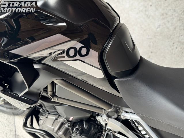 triumph - tiger-1200-rally-pro