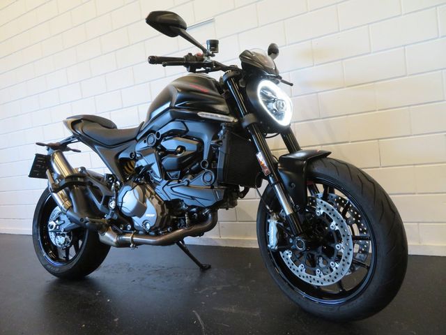 ducati - monster
