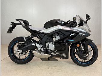 Cfmoto 675 SR-R 2026 nieuw