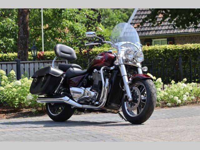 triumph - thunderbird-commander