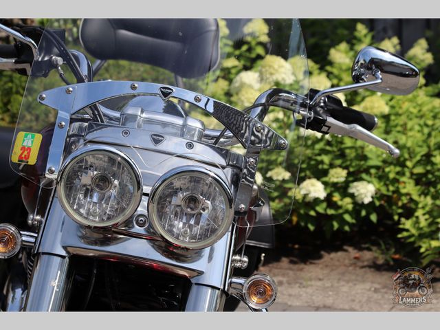 triumph - thunderbird-commander