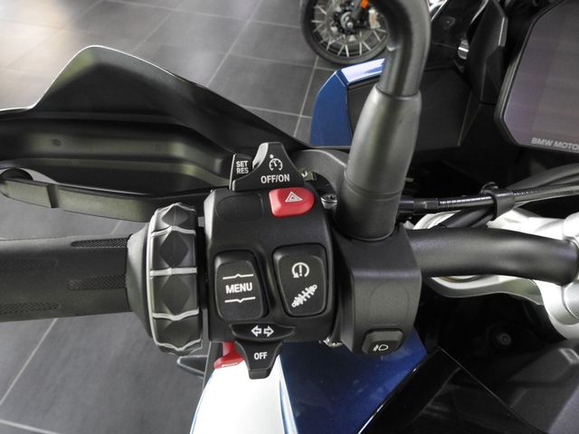 bmw - s-1000-xr