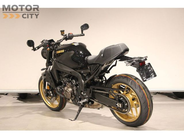 yamaha - xsr-900-abs