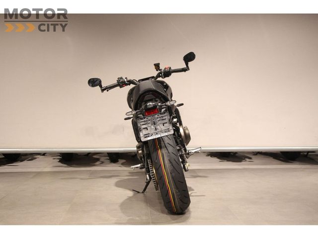 yamaha - xsr-900-abs