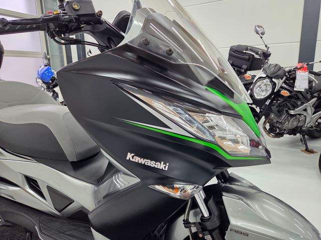 kawasaki - j-300-special-edition