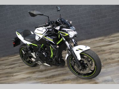 KAWASAKI Z650 ABS – foto 4