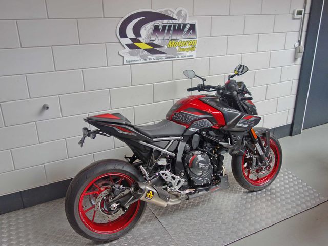 suzuki - gsx-8s