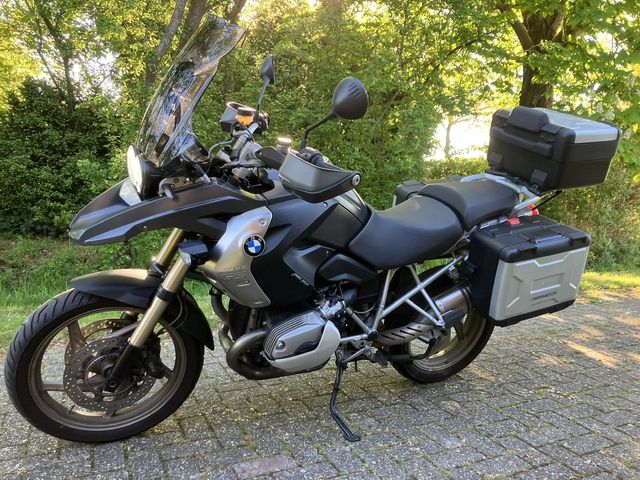 bmw - r-1200-gs