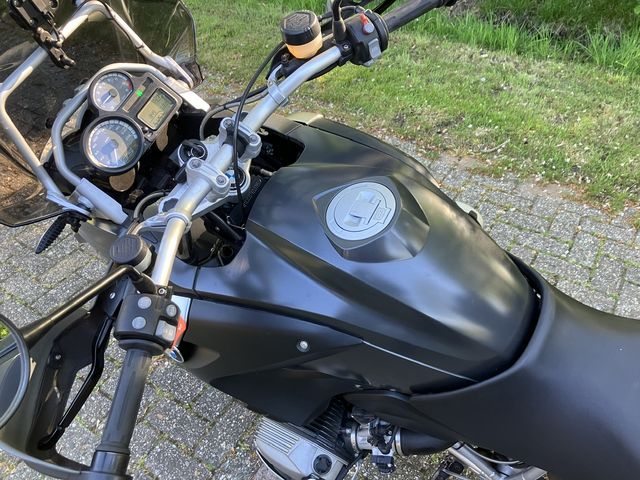 bmw - r-1200-gs