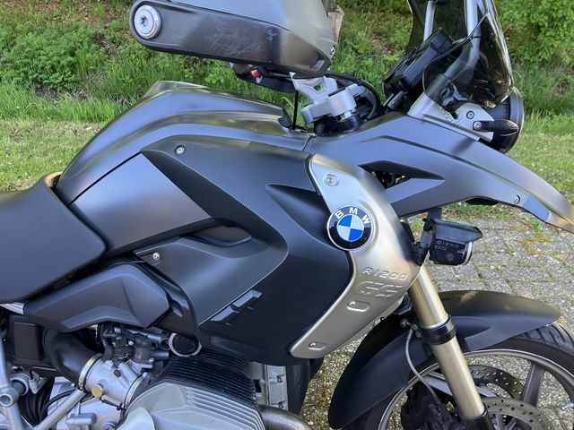 bmw - r-1200-gs