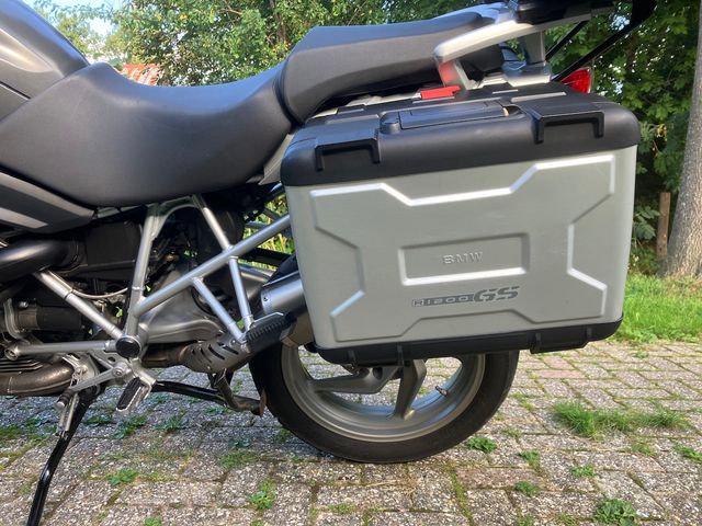 bmw - r-1200-gs