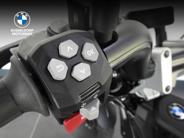 bmw - ce-02