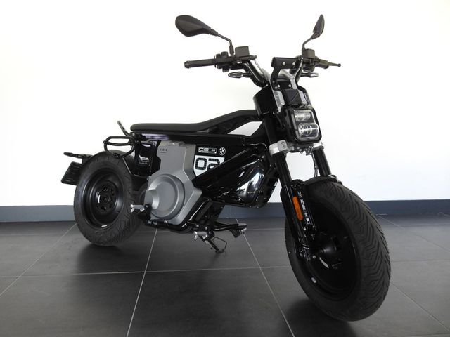 bmw - ce-02