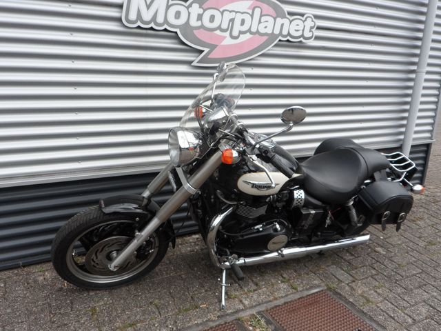 triumph - speedmaster