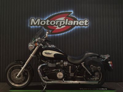 TRIUMPH SPEEDMASTER – foto 2
