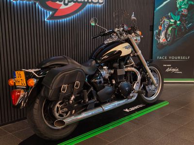 TRIUMPH SPEEDMASTER – foto 4