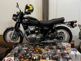KAWASAKI W800