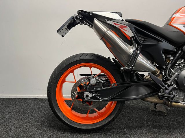 ktm - 790-duke-l