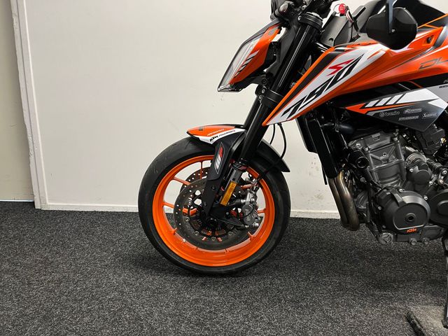 ktm - 790-duke-l