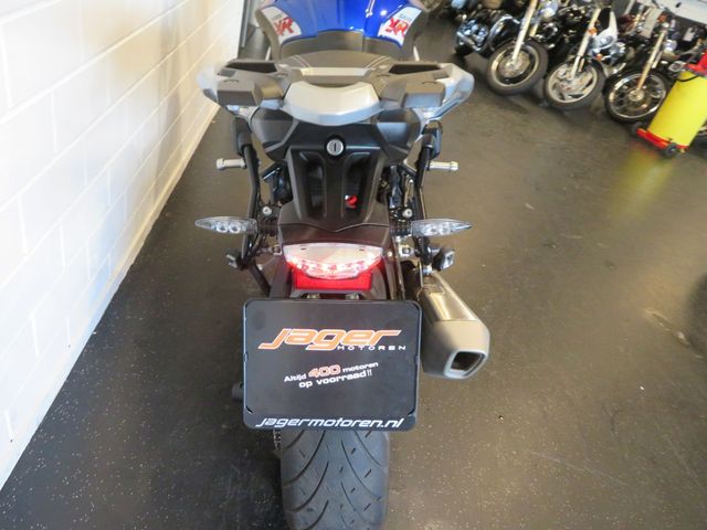 bmw - s-1000-xr-2023