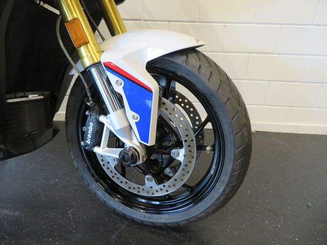 bmw - s-1000-xr-2023