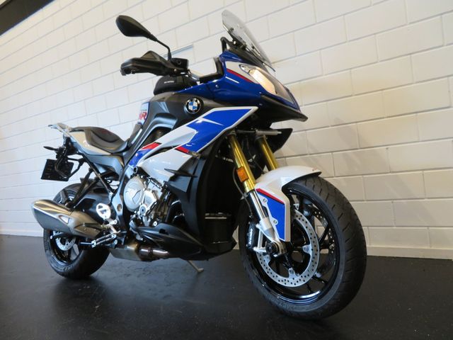 bmw - s-1000-xr-2023