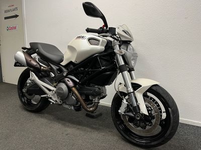 DUCATI M 696 – foto 3