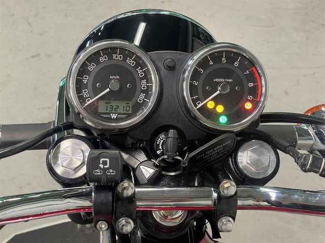 kawasaki - w800