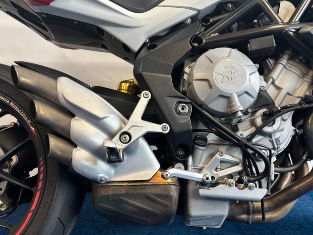 mv-agusta - brutale-800