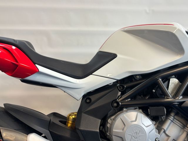 mv-agusta - brutale-800