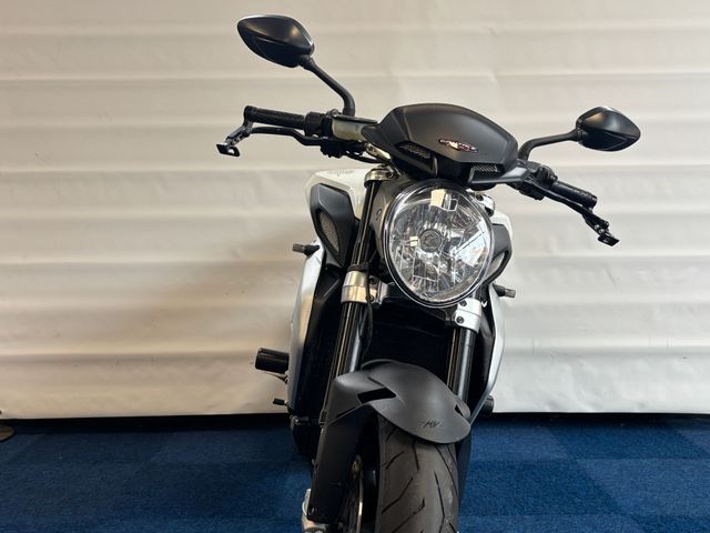mv-agusta - brutale-800