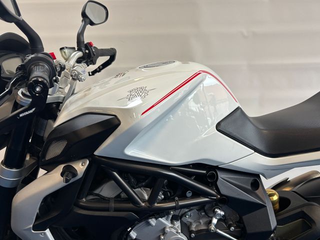 mv-agusta - brutale-800