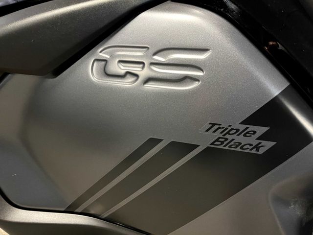 bmw - r-1250-gs-triple-black