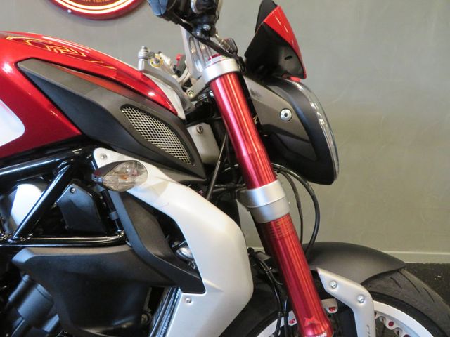 mv-agusta - brutale-800-dragster-rr