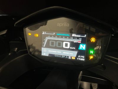 APRILIA RS 660 – foto 2