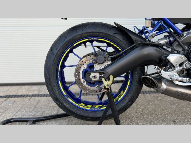 yamaha - mt-09