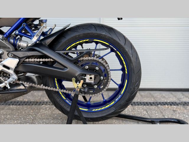 yamaha - mt-09