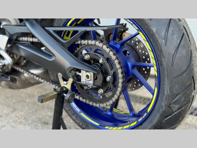 yamaha - mt-09